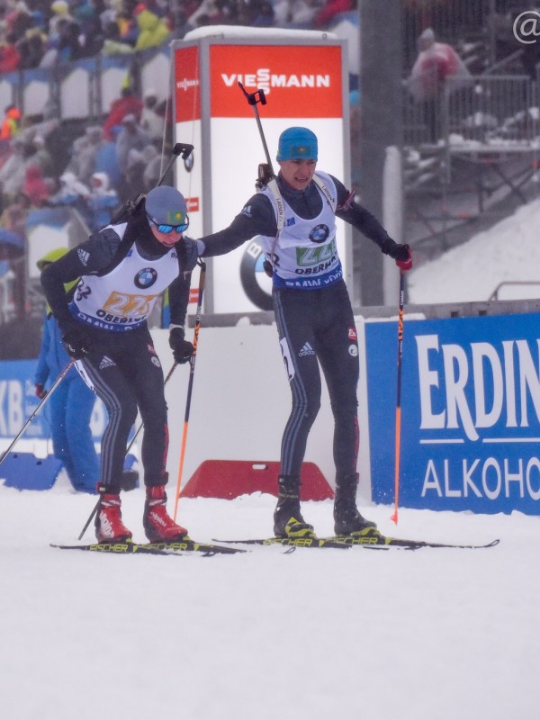 Одиннадцать команд мужской эстафеты получили LPD в последней гонке Оберхофа