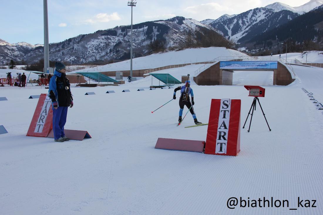 Уроженки ВКО стали первыми среди старших и средних девушек в индивидуальной гонке ЮЧРК