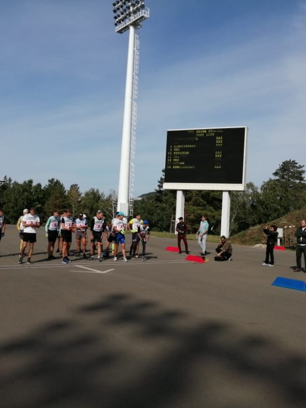 В Щучинске завершился первый день соревнований Чемпионата РК по летнему биатлону