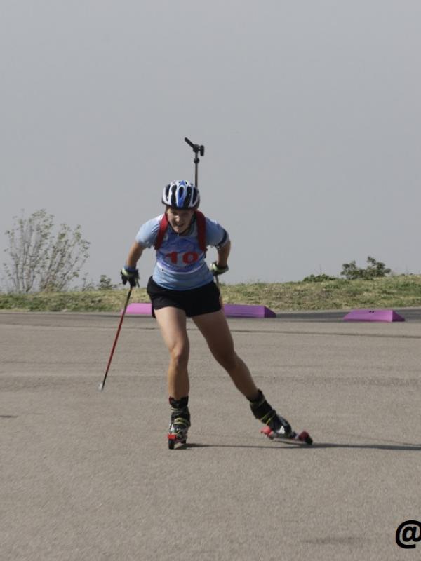 Евгения Красикова стала лучшей в спринте среди юниорок Летнего Чемпионата РК по биатлону