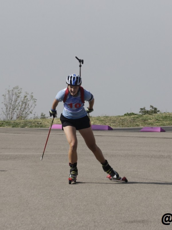 Евгения Красикова стала лучшей в спринте среди юниорок Летнего Чемпионата РК по биатлону