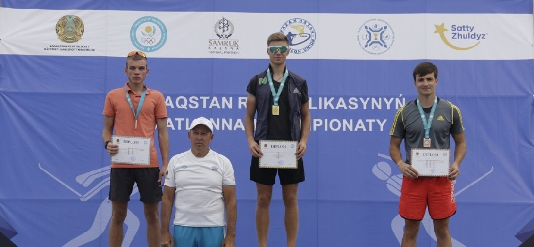 Роман Еремин стал лучшим с масс-старте Летнего Чемпионата РК по биатлону