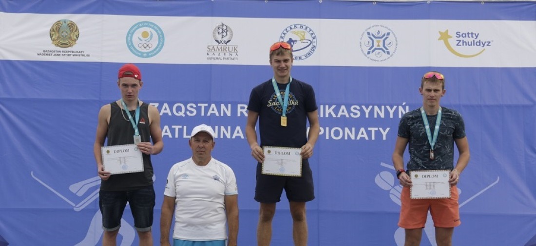 Семен Вдовин стал лучшим с масс-старте среди юношей Летнего Чемпионата РК по биатлону