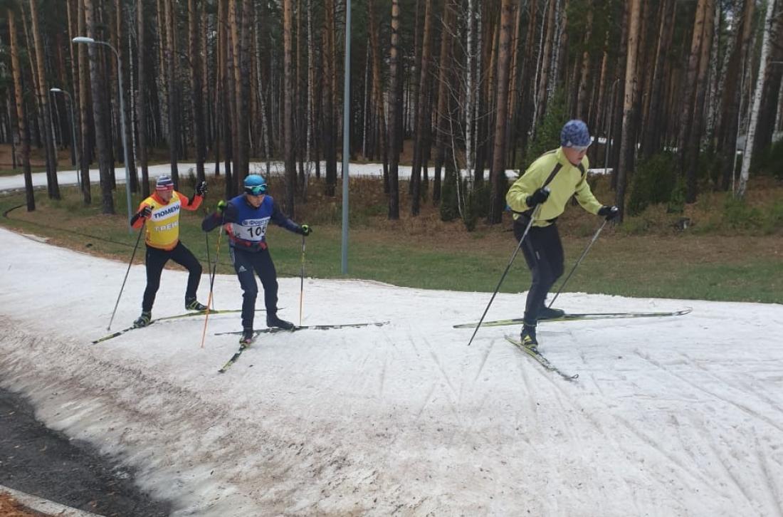 Сборная Казахстана по биатлону начала вкатку в Тюмени сезон 2019-2020