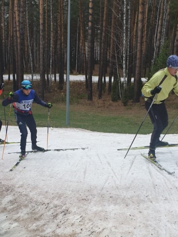 Сборная Казахстана по биатлону начала вкатку в Тюмени сезон 2019-2020