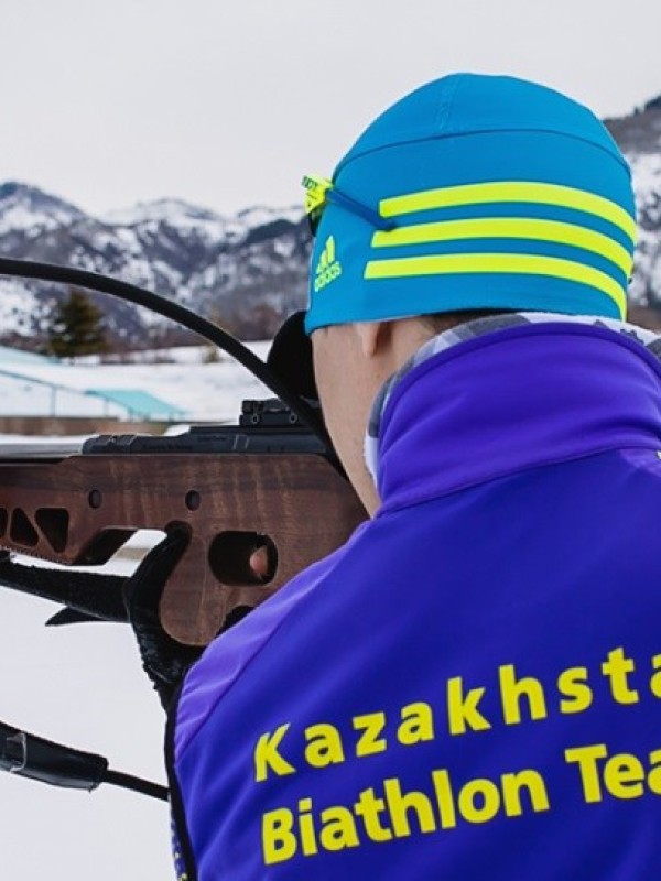 Национальная сборная РК по биатлону проводит завершительные сборы в Щучинске