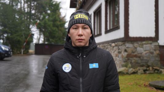 Аян Базартаев