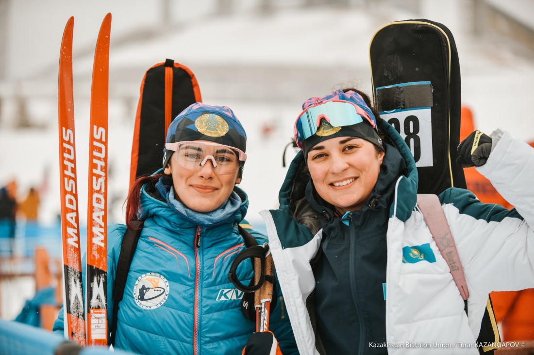 Топ-20: Женская сборная Казахстана завоевала 3 квоты на предстоящий зимний сезон биатлонных соревнований