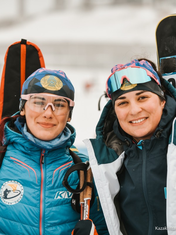 Топ-20: Женская сборная Казахстана завоевала 3 квоты на предстоящий зимний сезон биатлонных соревнований