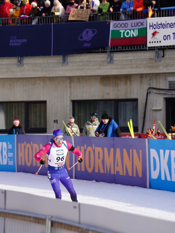 Кубок мира по биатлону: двое наших спортсменов прошли в гонку  преследования