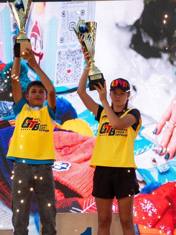 GRAND TOUR BIATHLON финалы Астанада қалай өтті: 10 миллион теңгелік жүлде қоры, Ербол Хамитовтың сыйақысы және хрустальді кубоктар GRAND TOUR BIATHLON финалы Астанада қалай өтті: 10 миллион теңгелік жүлде қоры, Ербол Хамитовтың сыйақысы және хрустальді кубоктар